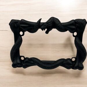 MOTORCYCLE LICENSE PLATE FRAME WITH SNAKE